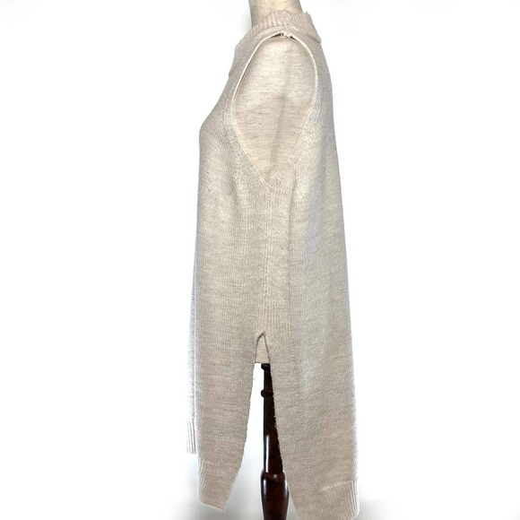 ASTR The Label Tunic Sweater Womens Sz LG Cream Sleeveless Mock Neck Side Slits - Picture 2 of 9